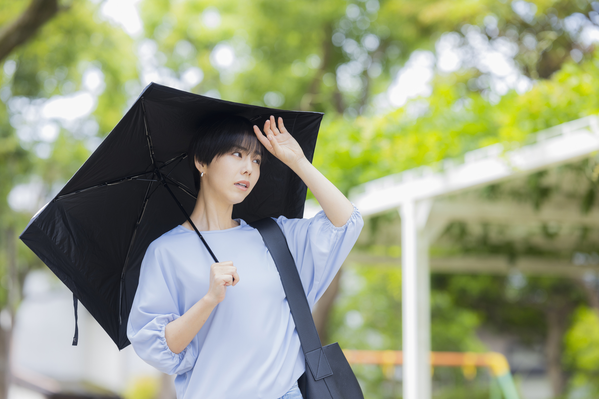 夏の徒歩通勤で暑さ対策は必須！おすすめの方法を紹介